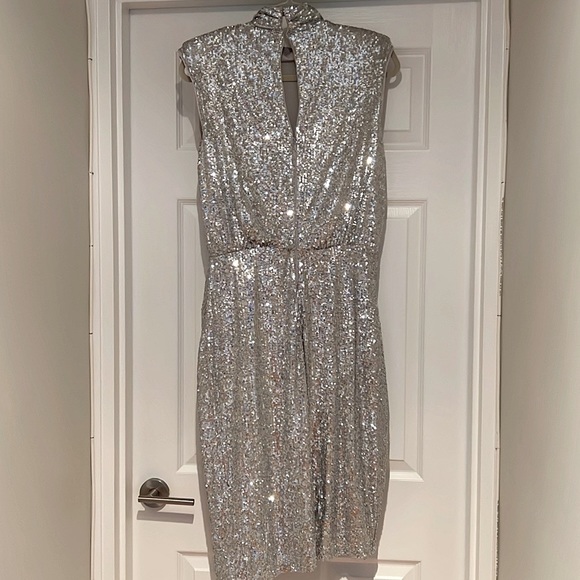 Express! Sequin Asymmetrical Mock Neck Dress Silver Grey in Size: M. - Picture 4 of 6